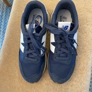 New Balance 237 Running Shoe